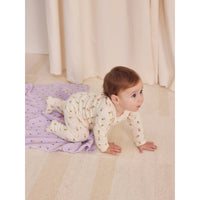 bobo-choses-baby-pansy-flower-gift-set-overall-doudou-blanket-lavender-bobo-w24b224ab105-6m