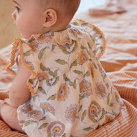 bonheur-du-jour-paris-laureline-baby-overall-fleurs-rose-bdj-s25laureline-fr-3m
