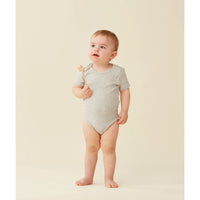 ergopouch-bodysuits-short-sleeve-0-2-tog-grey-marle-ergo-epbs-0-2t03-06mgm21