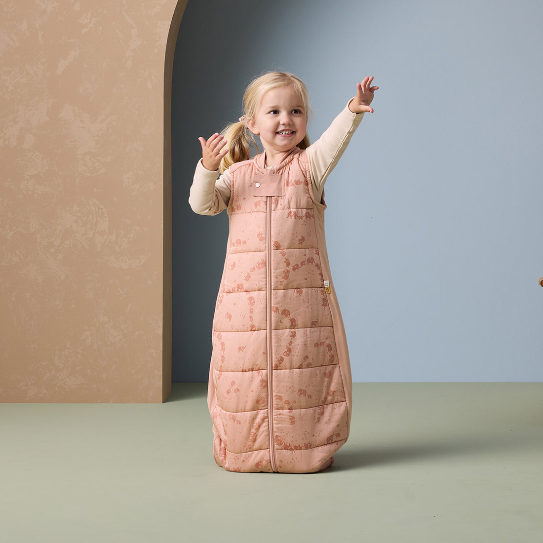 ergopouch-sheeting-bag-2-5-tog-elephant-parade-ergo-zepsh-2-5t08-24mep25