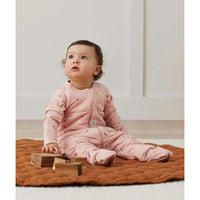 ergopouch-sleep-onesies-2-5-tog-daisies-ergo-zepso-2-5t12-24mda23