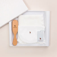 g-h-hurt-&-son-newborn-baby-gift-set-white-ghhs-cw216nbgs-wht