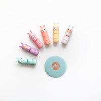 inuwet-lipbalm-apple-aqua-inuw-vinlb02