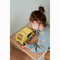 kids-concept-ambulance-aiden-play-toy-kidc-1000601-06