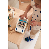 kids-concept-police-car-aiden-kidc-1000719