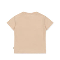 konges-slojd-famo-tee-gots-shifting-sand-kong-s23ks4674-ss-18m