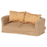 maileg-couch-mouse-mable-mail-11540600
