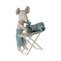 maileg-iron-and-ironing-board-mouse-mail-11311600