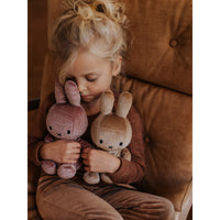 miffy-sitting-corduroy-sparkle-pink-23cm-9-miff-24182481