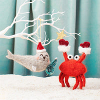 rjb-stone-crab-with-star-felt-decoration