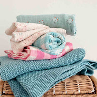 rose-in-april-swaddle-bianca-vichy-cana-blue-110x110cm-ria-art000001478