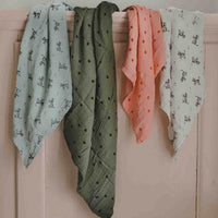 rose-in-april-swaddle-print-heart-blue-spray-baby-nursery-clothing-wear-fashion-accessories-ria-art000001036-09