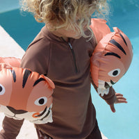 sunnylife-inflatable-arm-band-tino-the-tiger-clay-play-toy-sunl-s61iabtc-06