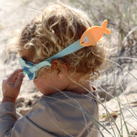sunnylife-kids-swim-goggles-finn-the-fish-aqua-blue-sunl-s51ksgab
