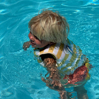 sunnylife-kids-swim-vest-sid-the-seagull-mustard-stripe-sunl-s51vvms1