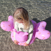 sunnylife-kids-tube-pool-ring-cotton-candy-cherry-sunl-s51tprpk