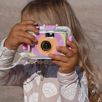 sunnylife-underwater-camera-pool-party-magenta-play-toy-sunl-s61ucppm-06