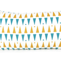 nobodinoz-cushion-averell-blue-honey-triangles-02