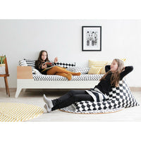 nobodinoz-blanket-zigzag-black-07
