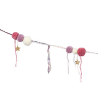 numero-74-mix-pink-pom-pom-garland-decor-wall-no74-2946-01numero-74-mix-pink-pom-pom-garland-decor-wall-no74-2946-03