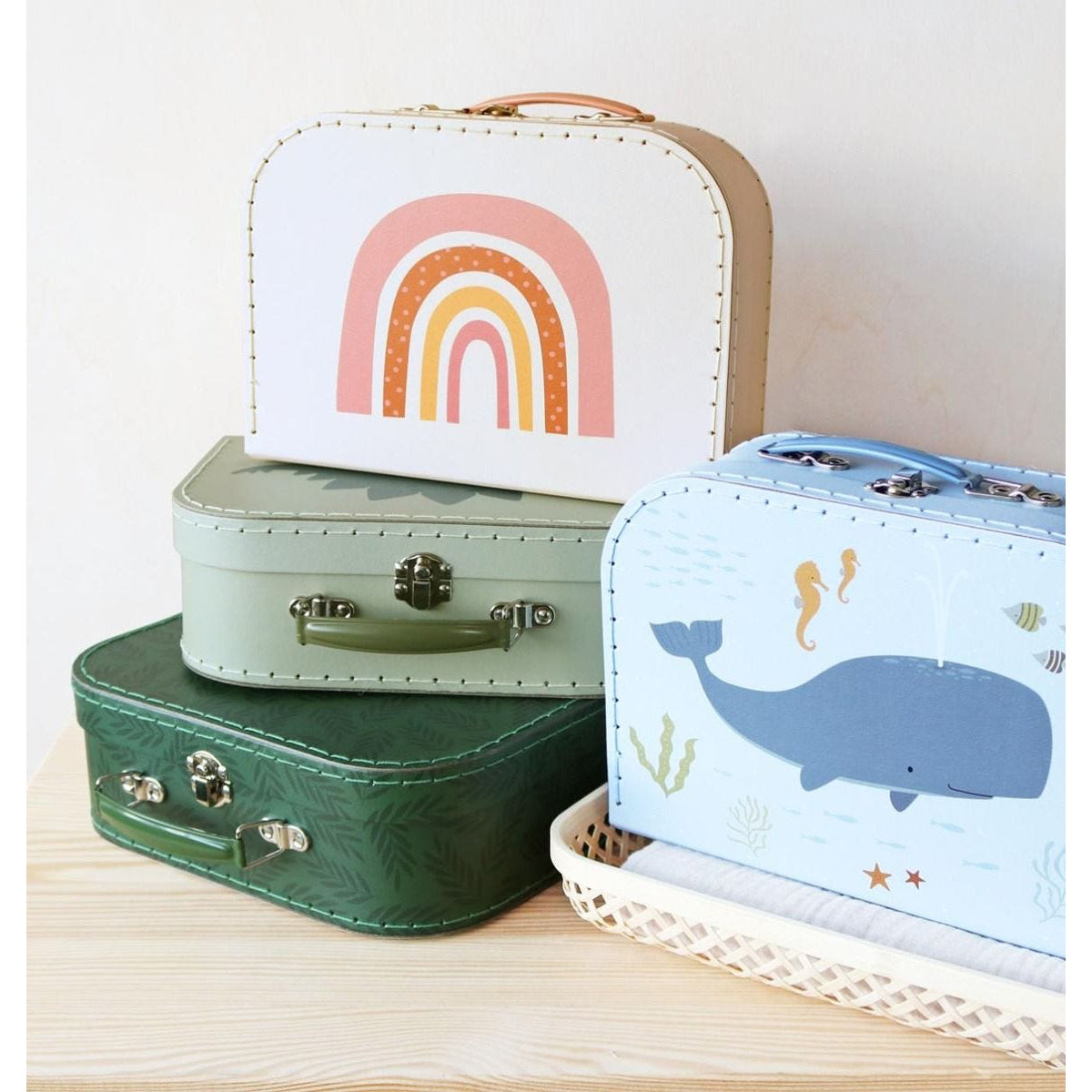 a-little-lovely-company-suitcase-set-rainbows- (9)
