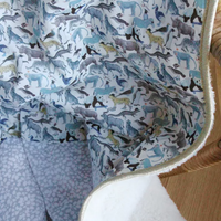 barnabe-aime-le-cafe-baby-blanket-marceau-73x90cm-barn-bblanket-marceau