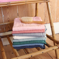 barnabe-aime-le-café-muslins-petit-caillou-barn-lanlav-petit-caillou- (8)