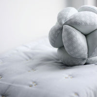 cam-cam-copenhagen-grab-ball-baby-mint- (2)