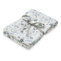 cam-cam-copenhagen-swaddle-muslin-light-printed-pressed-leaves-blue- (1)