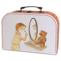 egmont-shaving-kit-in-a-case-02