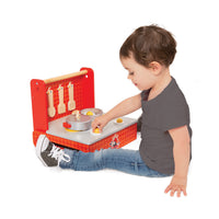 janod-the-french-cocotte-foldable-kitchen-02