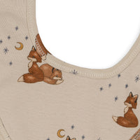 konges-slojd-classic-2-pack-bib-foxie-kong-ss23ks4841-fox-