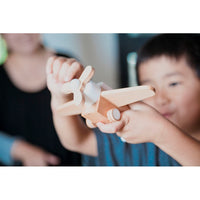 kukkia-hikoki-wooden-wind-up-propeller-plane-white- (6)