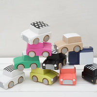 kukkia-kuruma-classic-wooden-wind-up-car-navy- (4)
