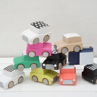 kukkia-kuruma-classic-wooden-wind-up-car-orange- (4)