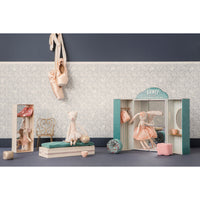 maileg-ballerina-big-sister-in-suitcase- (2)