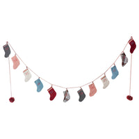 maileg-drum-box-stocking-goodie-garland-02