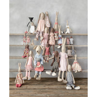 maileg-mini-rabbit-boy-02