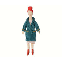 maileg-mum-nightdress-and-bathrobe-02