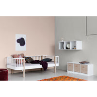 Oliver Furniture Wood 橫身儲物架 連底座 5x2 (預訂產品,約於2至3個月內送貨)