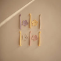 mushie-flower-training-toothbrush-pale-daffodil-mush-2530466- (3)