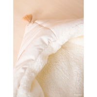 nobodinoz-cozy-natural-winter-baby-nest-bag-honey-sweet-dots-natural- (4)