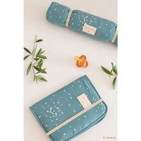 nobodinoz-nomad-changing-pad-gold-confetti-magic-green- (4)
