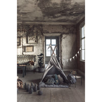 numero-74-bunting-garland-velvet-silver-grey- (4)
