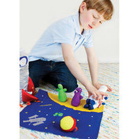 oskar-and-ellen-spaceship- (2)