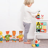 petit-collage-board-book-abc- (4)