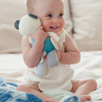 petit-collage-organic-activity-toy-bear- (2)