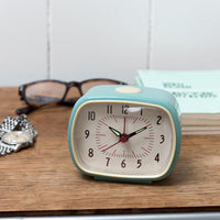 rex-retro-blue-alarm-clock- (3)