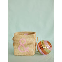 rice-dk-square-raffia-basket-with-painted-pink-rice-bsrat-20andi- (2)