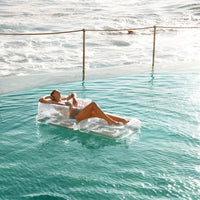 sunnylife-inflatable-lilo-chair-glitter-sunl-s3llcagl- (12)